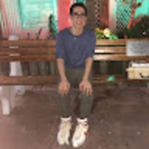 Meet your Posher, Carlos